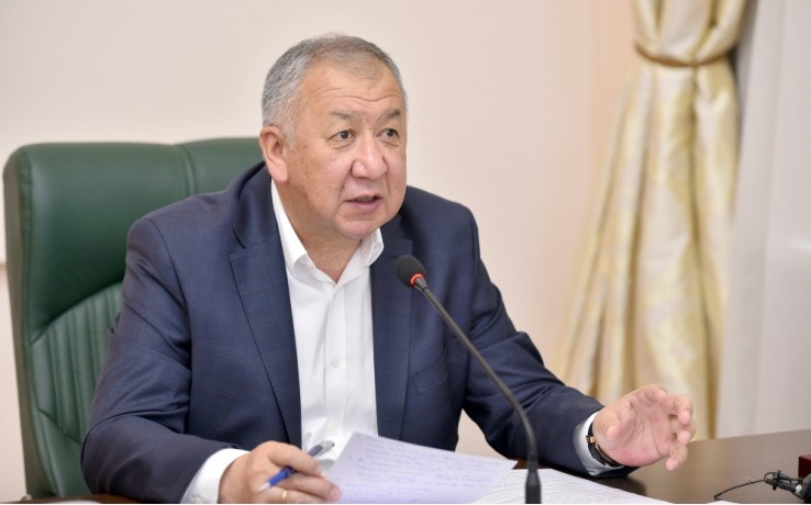 Боронов заявил, что при госзакупках приоритет будет отдан местным компаниям