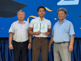 Diploma Award Ceremony for Graduates of the International Higher School of Logistics!