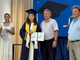Diploma Award Ceremony for Graduates of the International Higher School of Logistics!